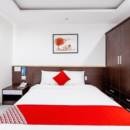 OYO 372 Vy Hà Hotel Thành Pho Ho Chí Minh Esterno foto