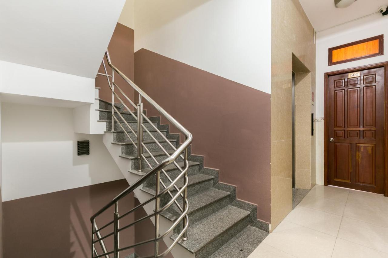 OYO 372 Vy Hà Hotel Thành Pho Ho Chí Minh Esterno foto